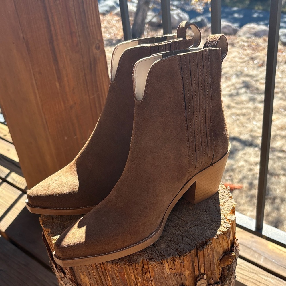 Zara Chestnut Suede Ankle Booties